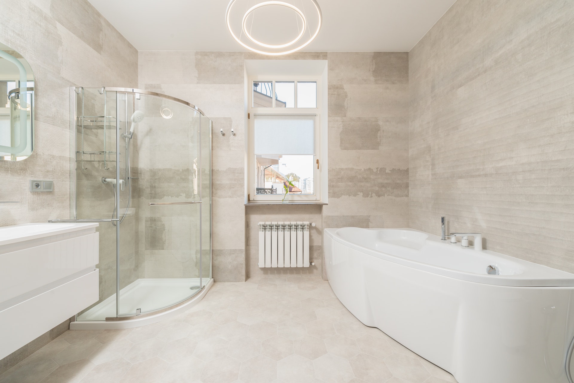 Viglacera Platinum - xu hướng gạch ốp phòng tắm năm 2024 là lựa chọn hàng đầu cho sự nâng tầm không gian tắm của bạn. Với chất lượng và kiểu dáng đẳng cấp, một trong những sản phẩm hàng đầu ở Việt Nam với nhiều ưu đãi hấp dẫn.
